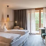 Отель Therme - Terme 4*