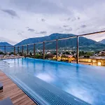 Отель Therme - Terme